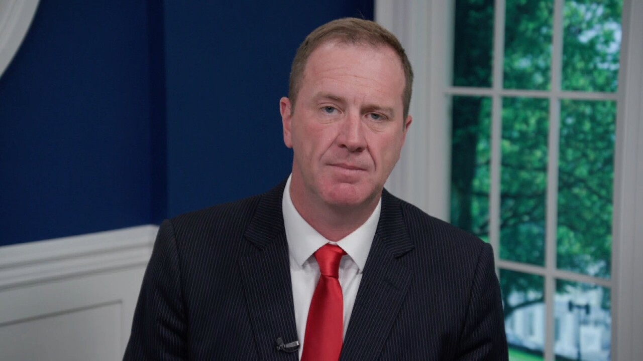 Senator Eric Schmitt