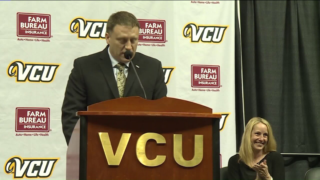 I Am Home Says New Vcu Men S Basketball Coach Mike Rhoades