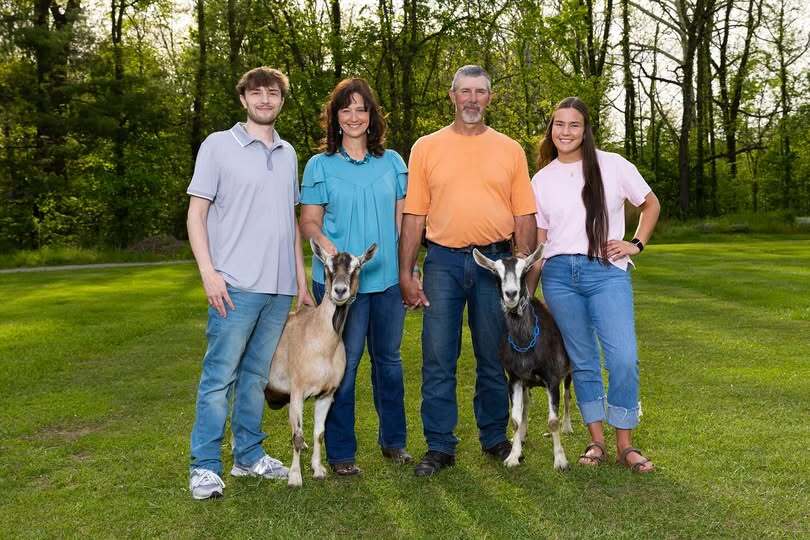 Hart Family.jpg