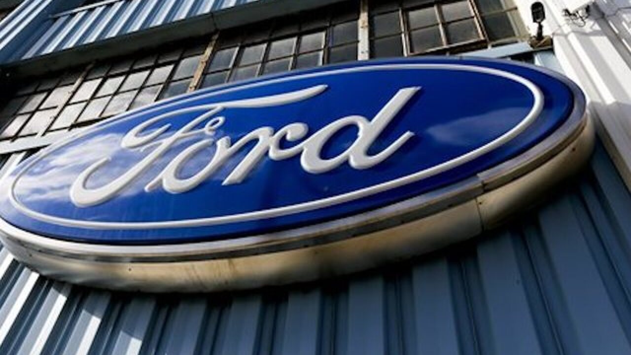 Ford recalls 38K vans to fix air bag issue