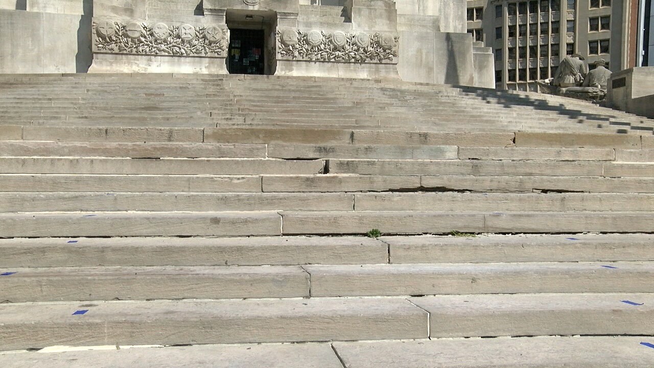 monument closed 5.jpg