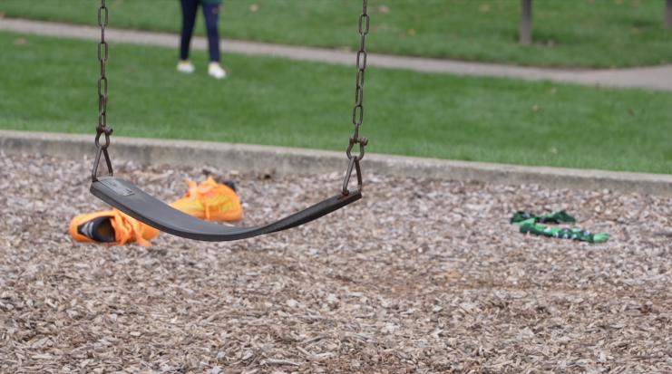 Swing at Whislestop park