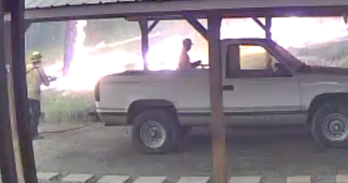 Colorado firefighters caught on camera saving home, owner shares gratitude