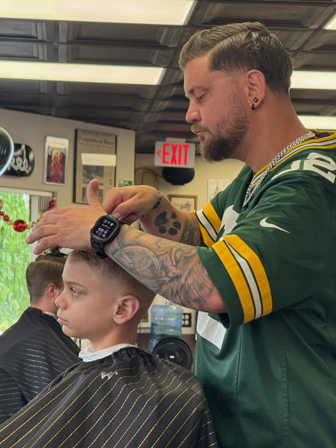 THE BARBER SOCIAL