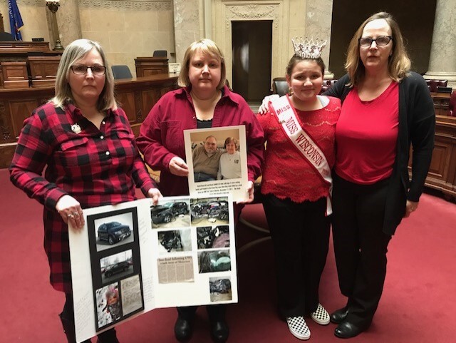 Diane Urban, Laura Rosol-Hibbler, Gracie Mae Johnson and Donna Johnson at Lobby Day.