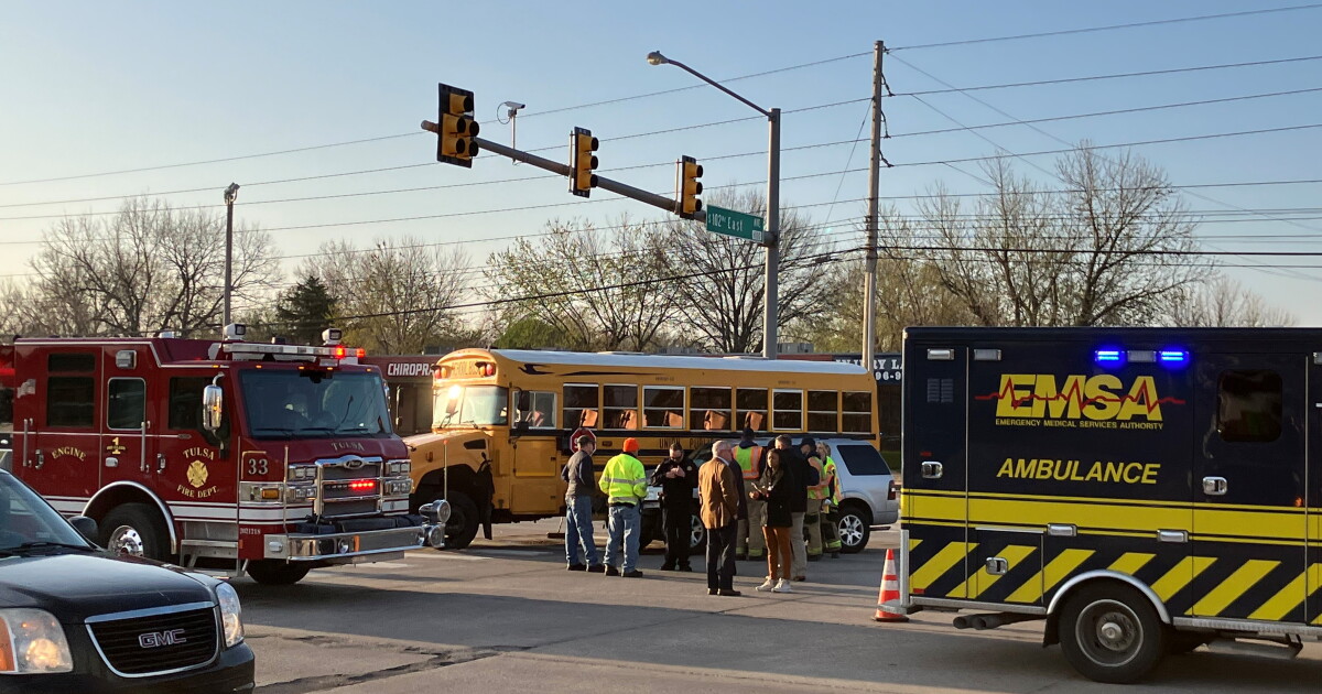 Student injured in school bus wreck near 41st and Mingo