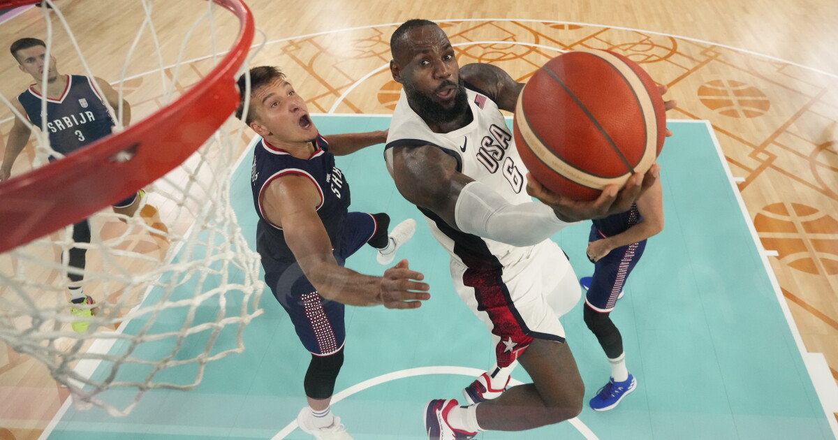 US men’s basketball team rallies to beat Serbia, will face France for gold medal