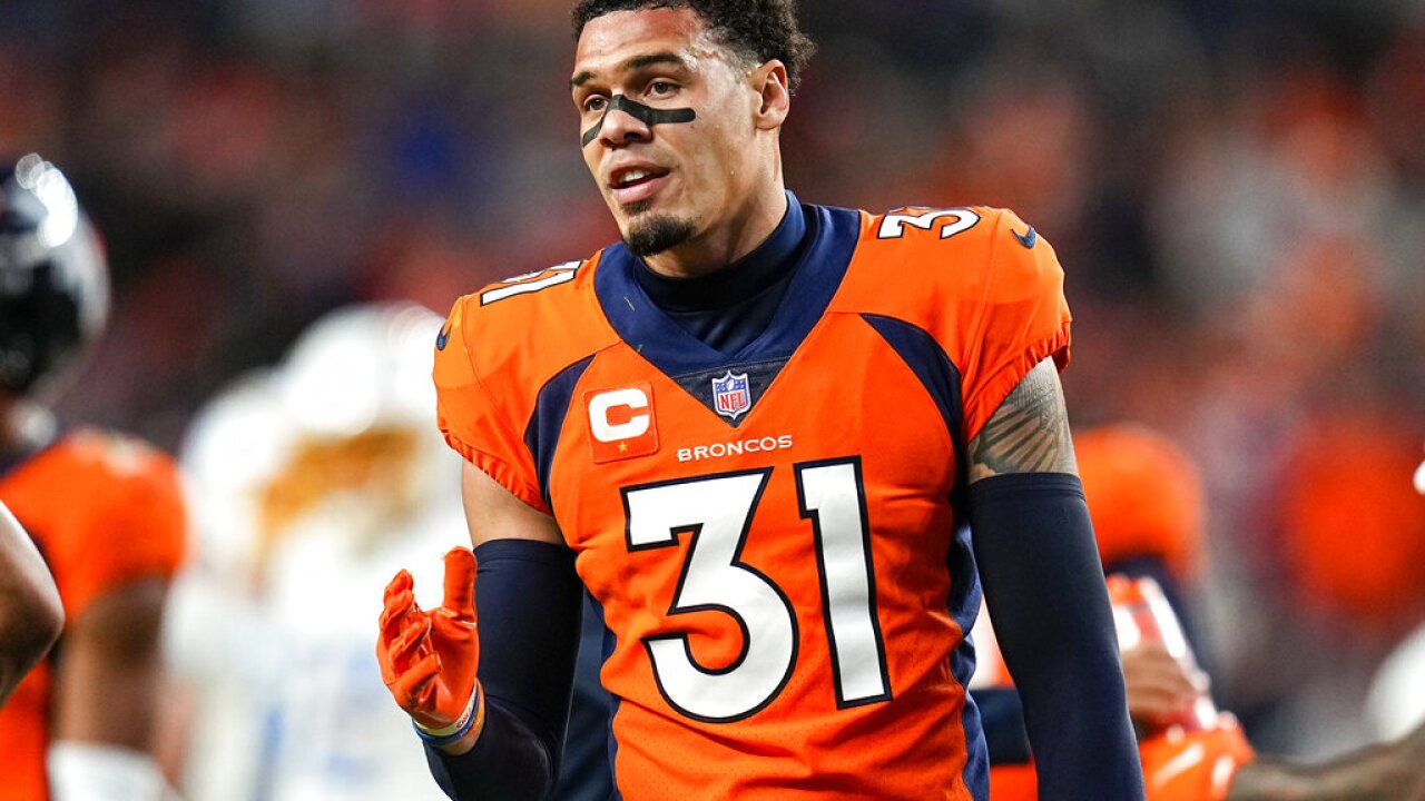 Broncos' Justin Simmons sees Wilson providing confidence with his presence