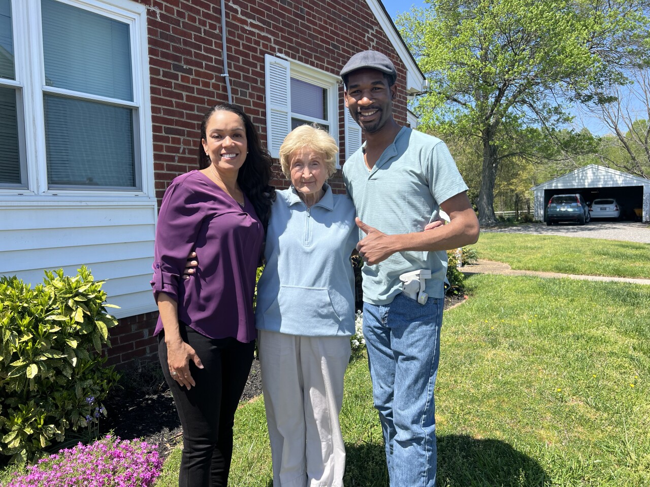 Kathleen with GeNienne and AJ.jpeg