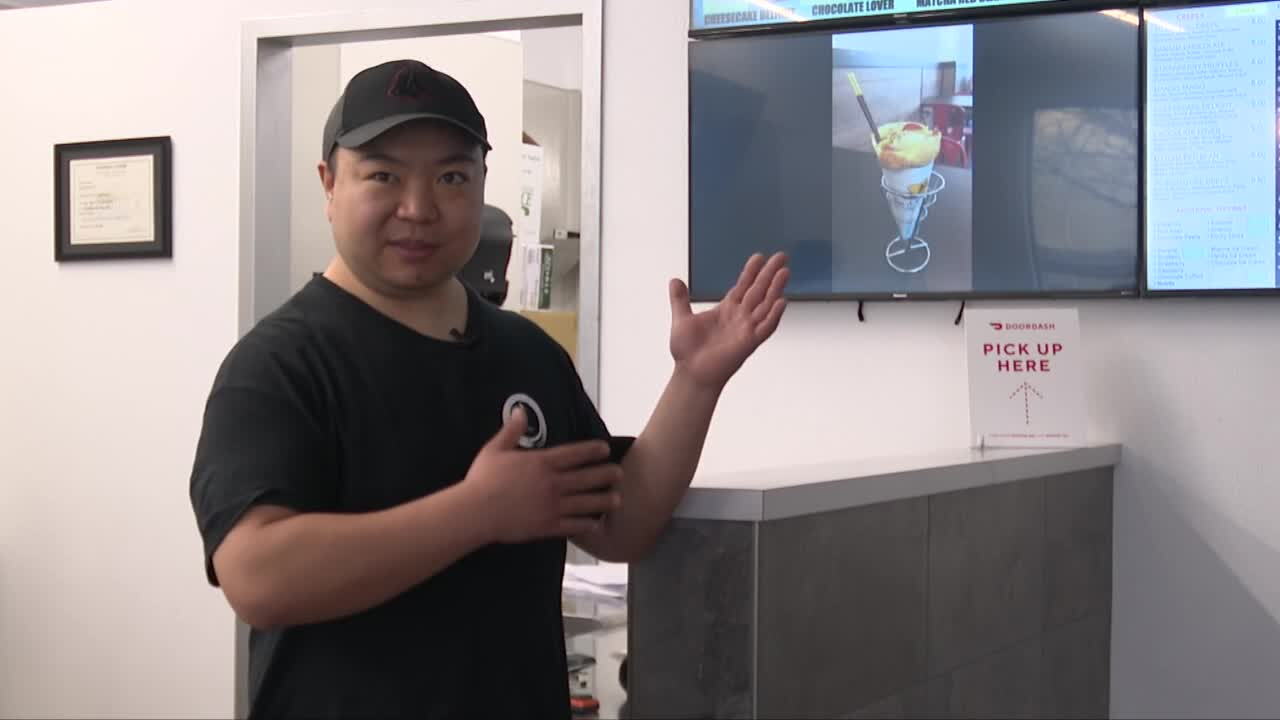 tea and crepes owner
