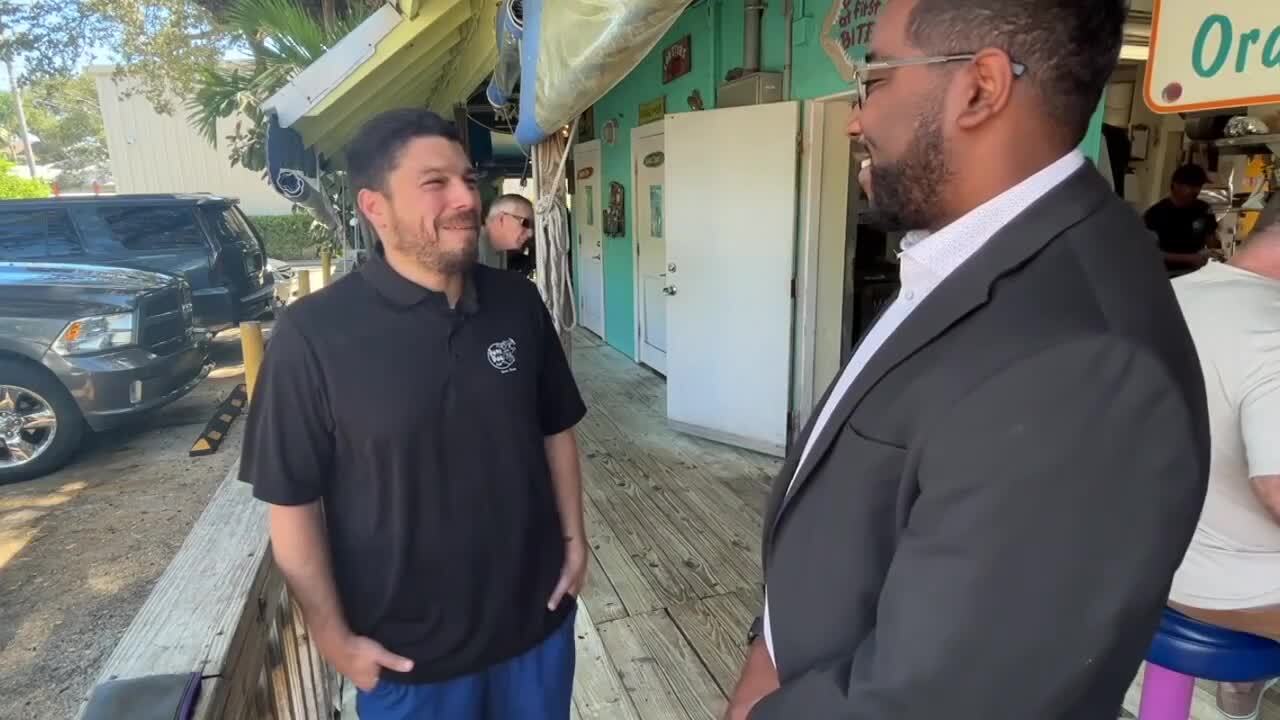 General Manager Ricky Berrios talks you WPTV reporter Chris Gilmore about the original Dune Dog Cafe in Jupiter where he worked as a teen. Oct. 18, 2023