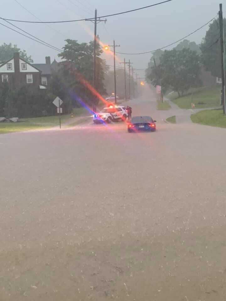 Indianapoliceflooding1.jpg