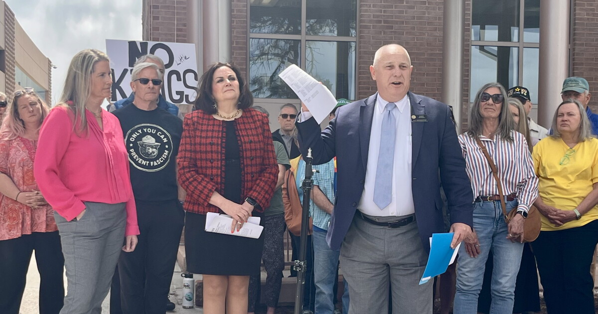 Lawsuit accuses Douglas Co. commissioners of violating law in home rule ...