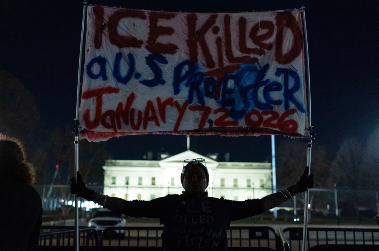 Demonstrators protest at the White House in Washington, Thursday, Jan. 8, 2026, against the Immigration and Customs Enforcement (ICE) agent who fatally shot Renee Nicole Good in Minneapolis, Minn.