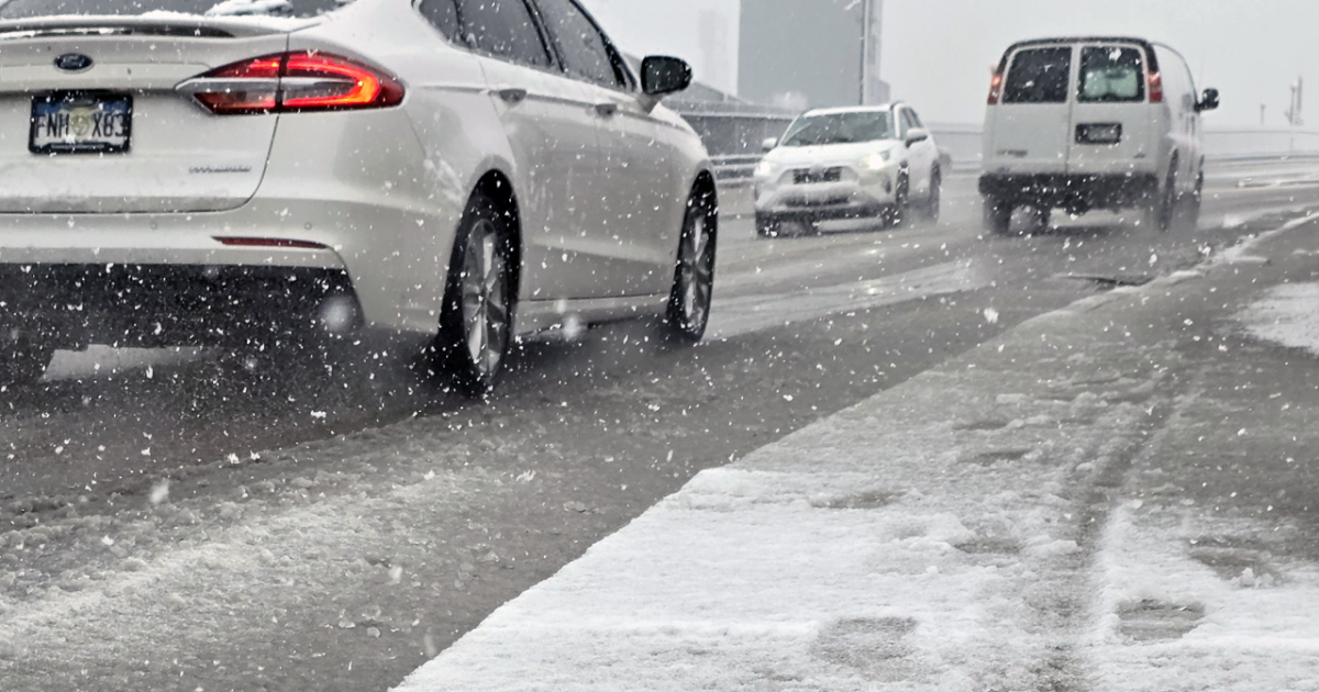Denver area faces hazardous morning commute as heavy snow moves in