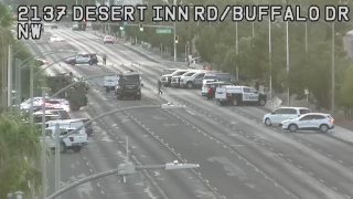 SWAT barricade, Kentshire, Desert Inn