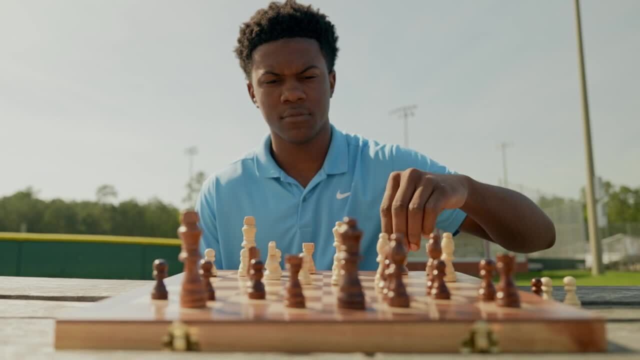 Matthew Powell 01.jpg