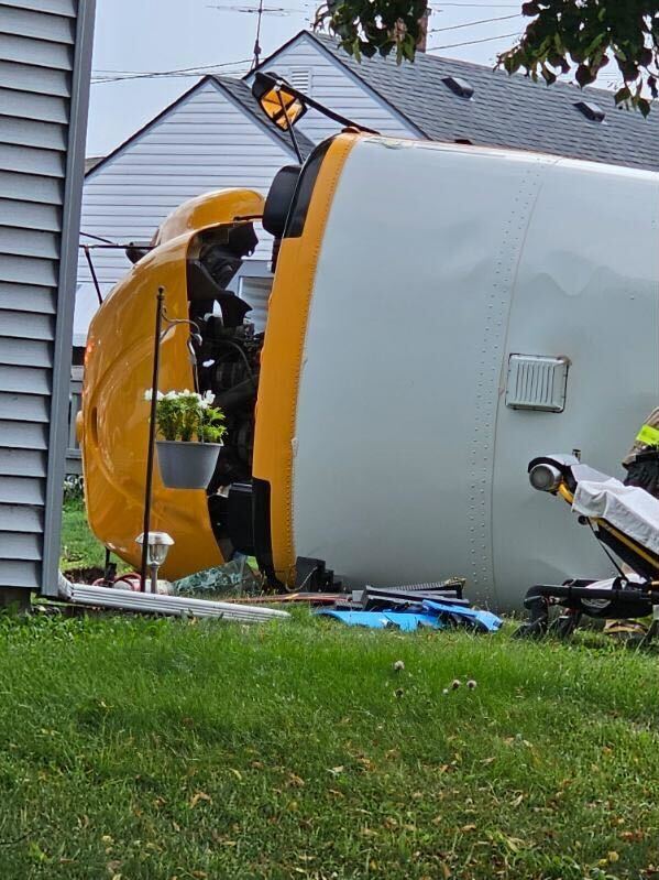 racine bus crash 