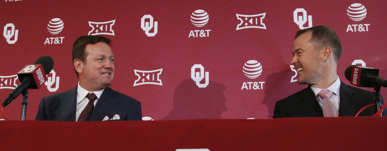 Bob Stoops, Lincoln Riley