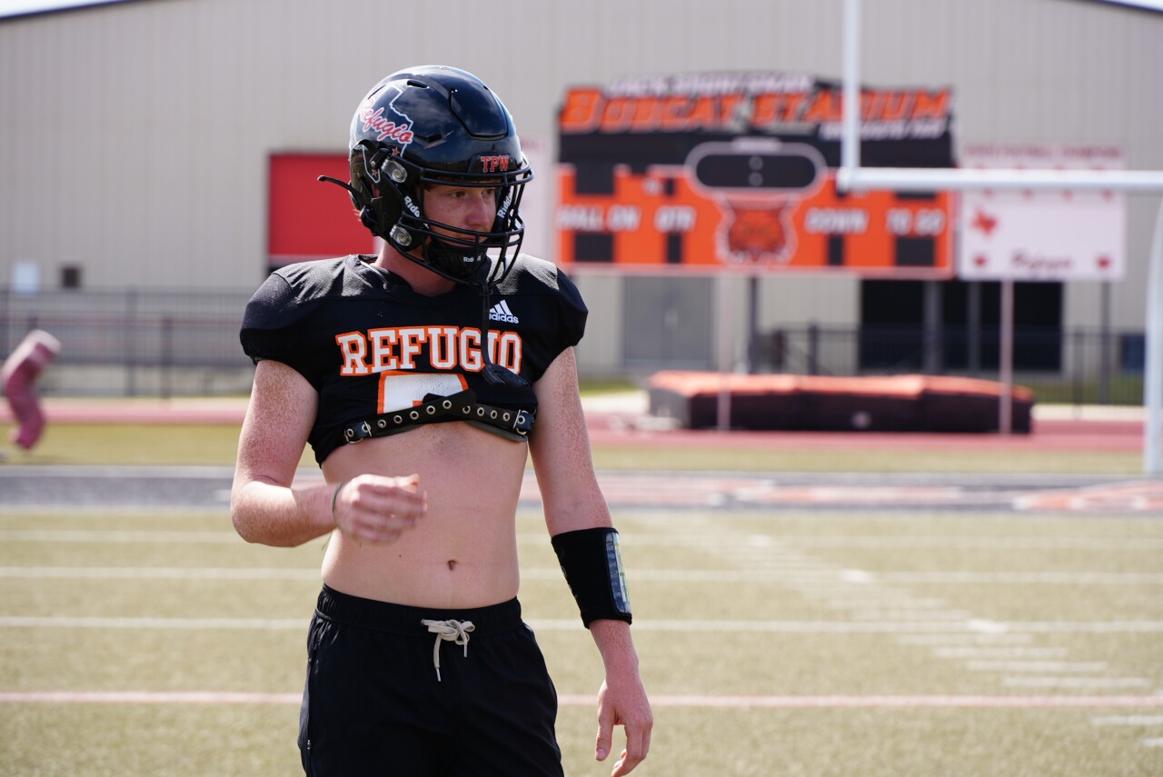 Refugio senior middle linebacker Weston Myers