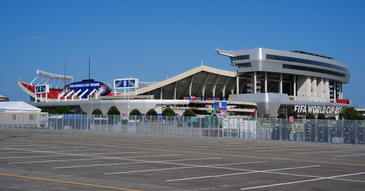 Heading to Royals vs Cardinals tonight? Give yourself a little extra time