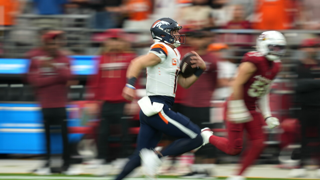 APTOPIX Broncos Cardinals Football