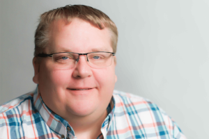 Adam Knapik