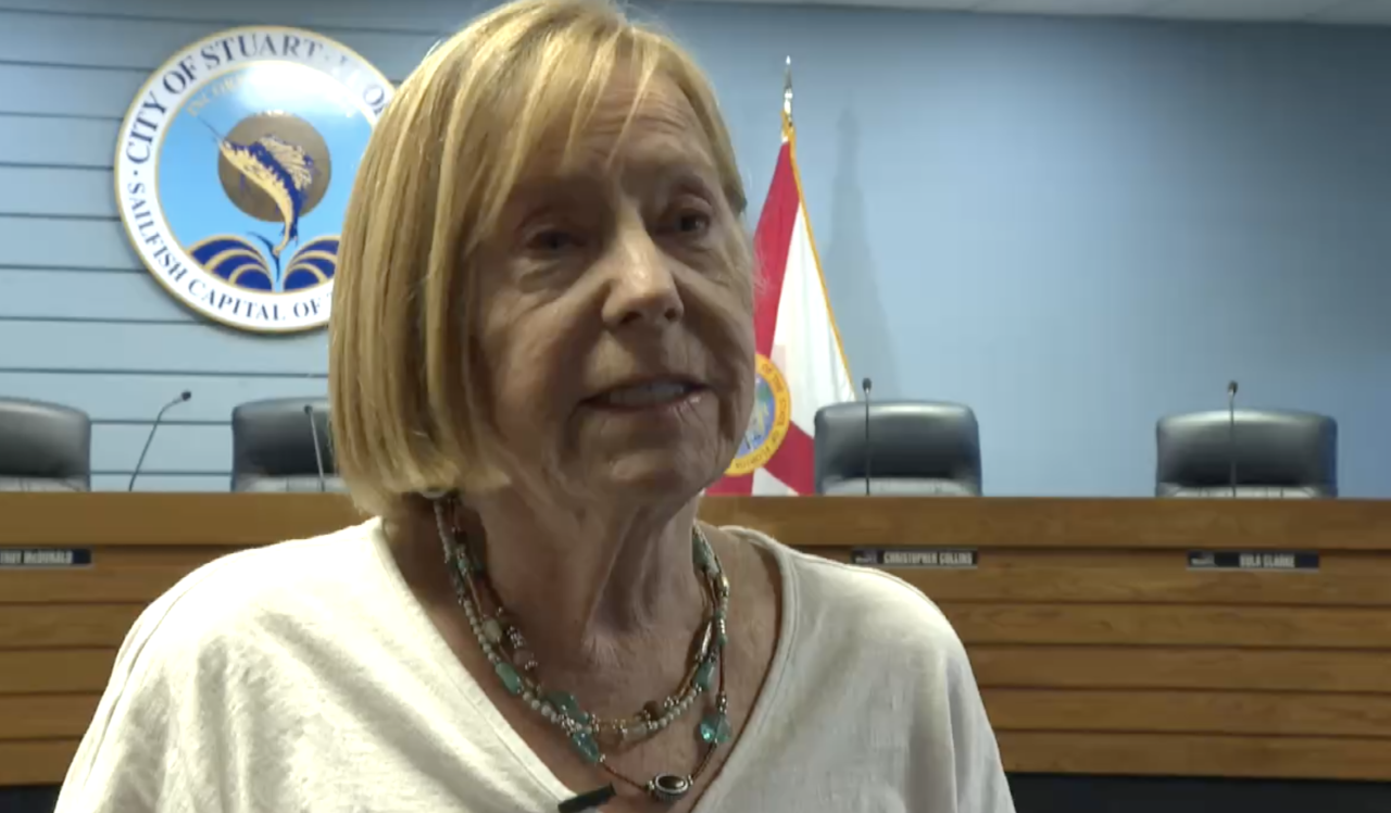 Resident Laurie MacDougall St Lucie River EPA Rivers Coalition meeting May 2024.png