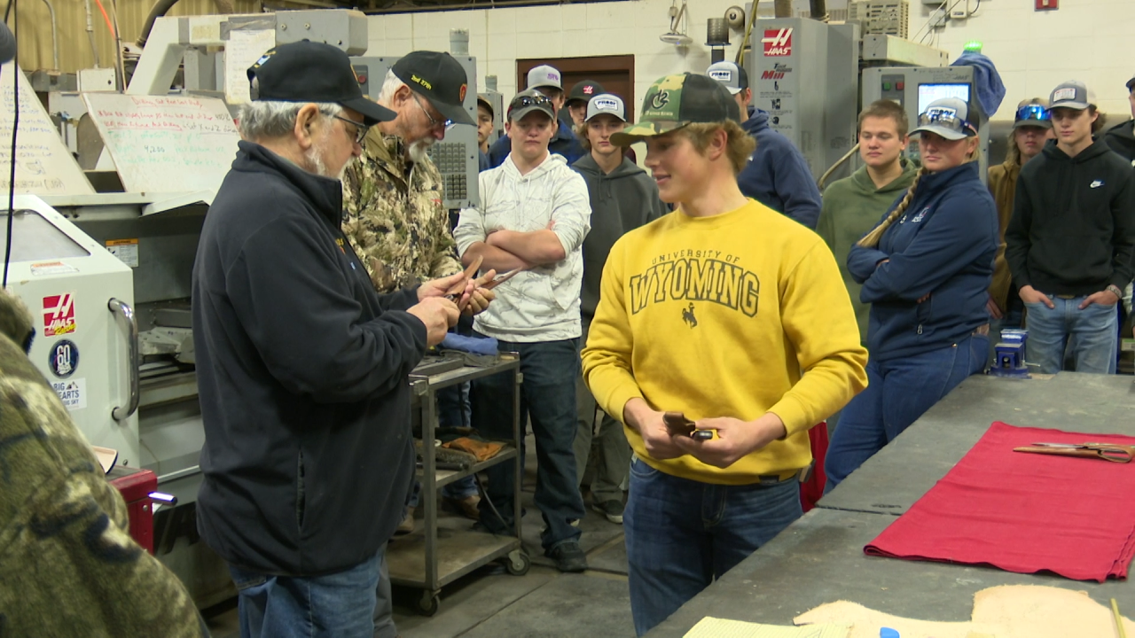 Capital High students honor veterans with custom made knives