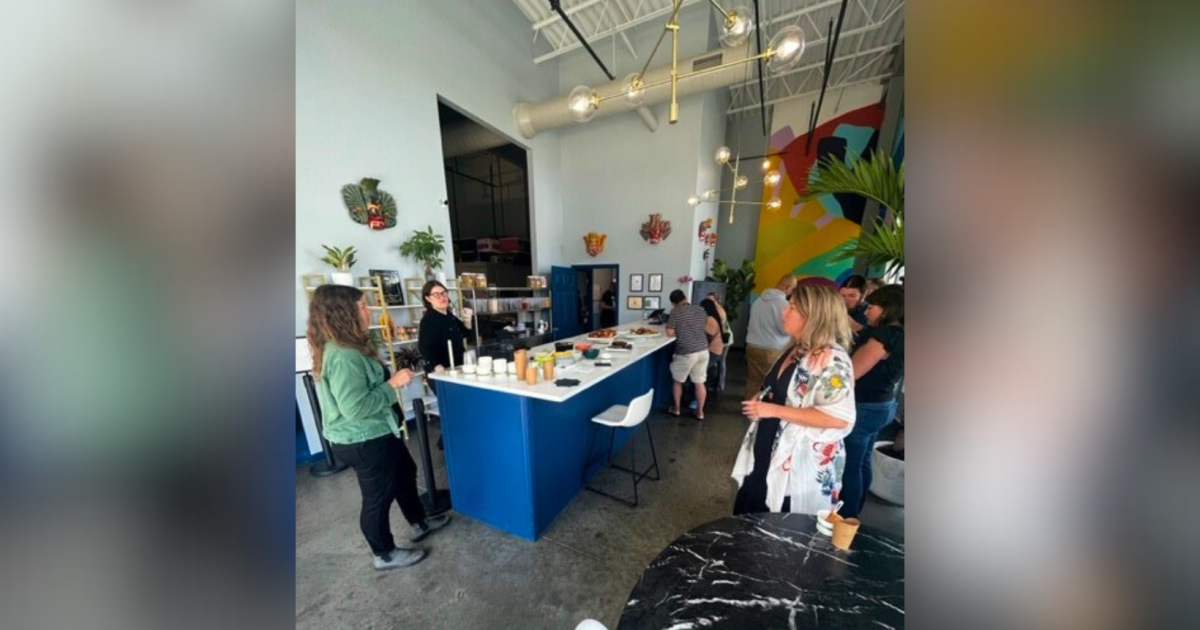 Locals celebrate opening of new Lexington Sri Lankan restaurant - Vimarsana News