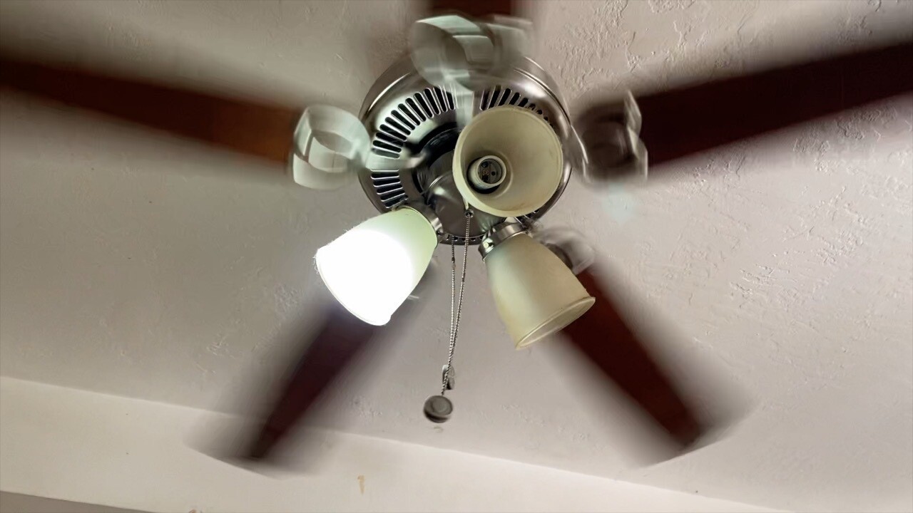 Ceiling fan