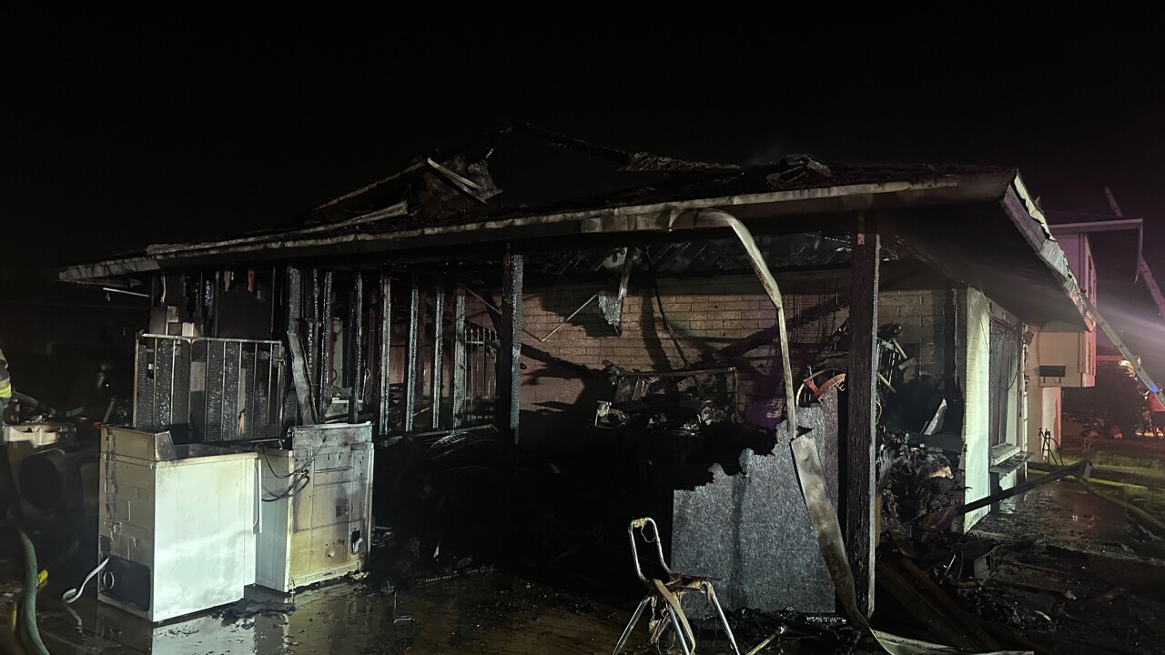 35th ave and thunderbird rd house fire 