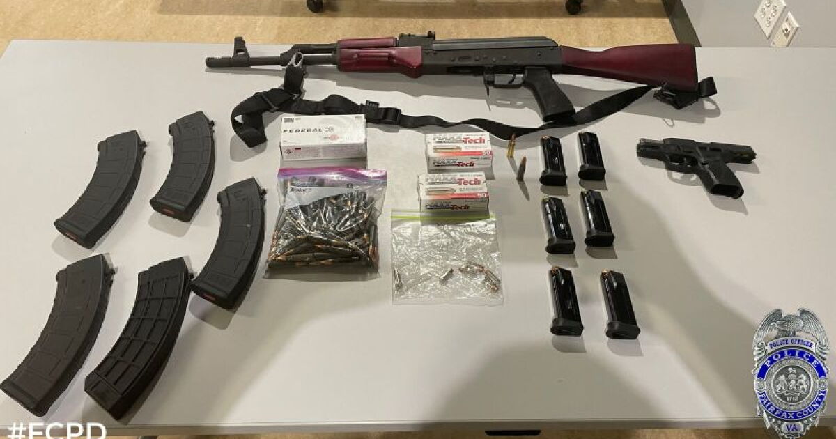 Florida man Eric Sandow arrested at Virginia preschool first went to CIA Headquarters and said, 'I'm here and I have a gun,' source says - Vimarsana News