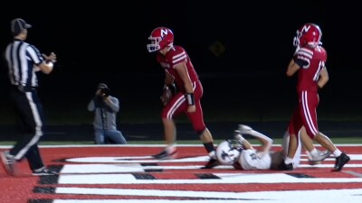 FRIDAY NIGHT BLITZ: Neenah takes down Appleton North and is tied atop the FVA with Kimberly