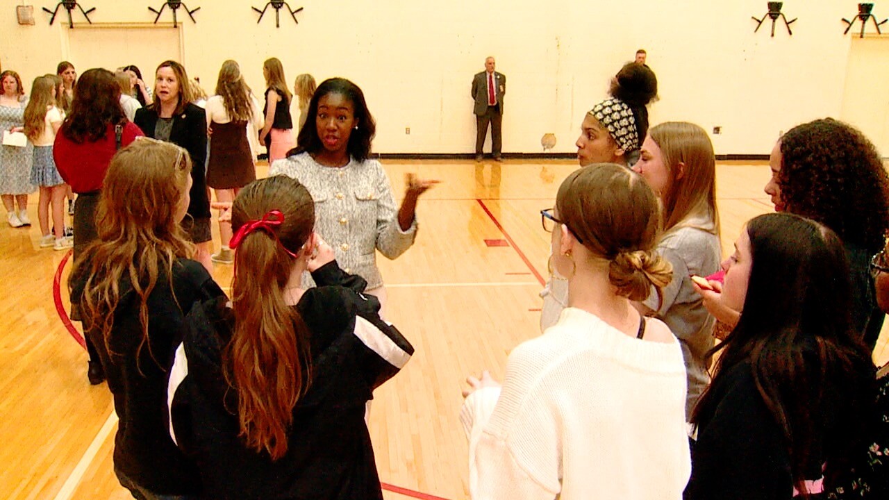 talking to students.jpg