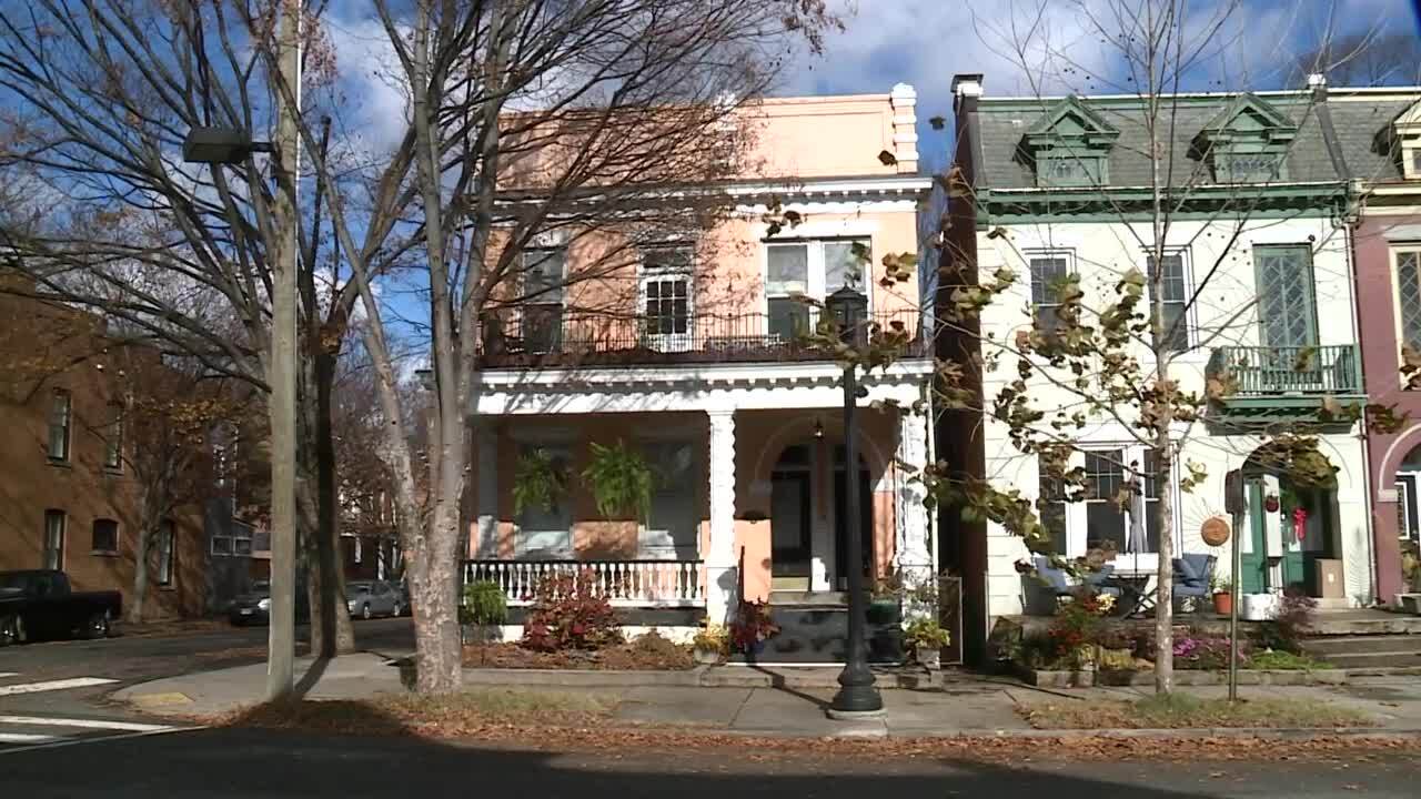 Murder at Floyd Avenue apartments in Richmond