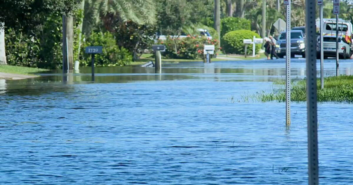 Strong winds, king tides flood parts of Martin County as officials warn of more high water