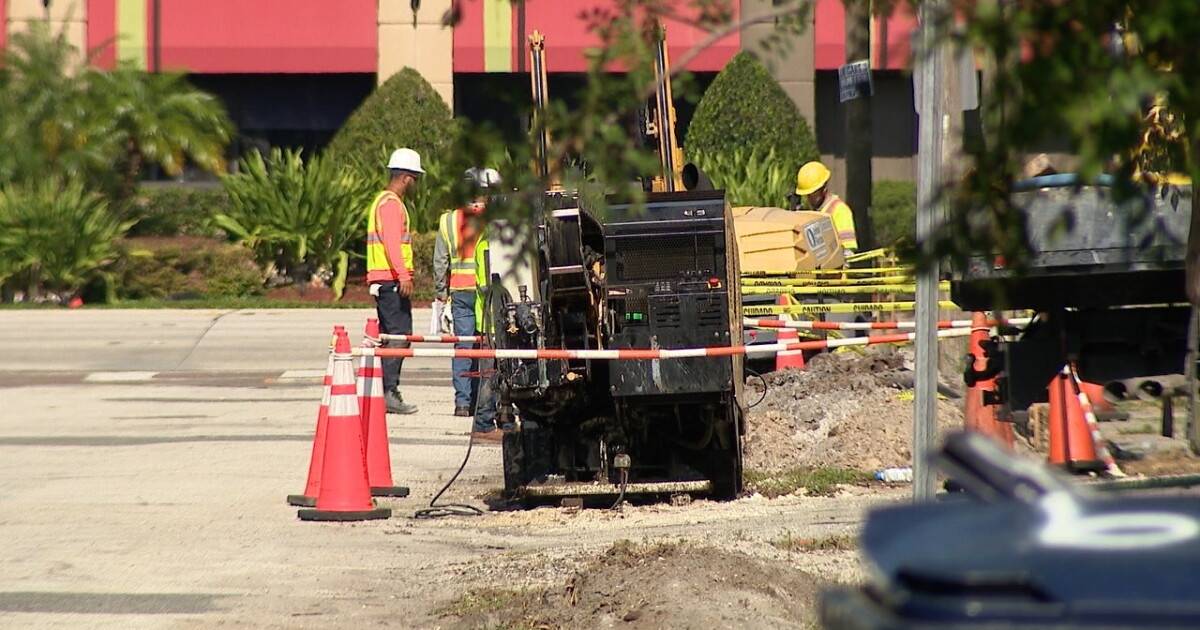 Neighbors upset over damage done by crews working on TECO Storm Protection Plan - Vimarsana News