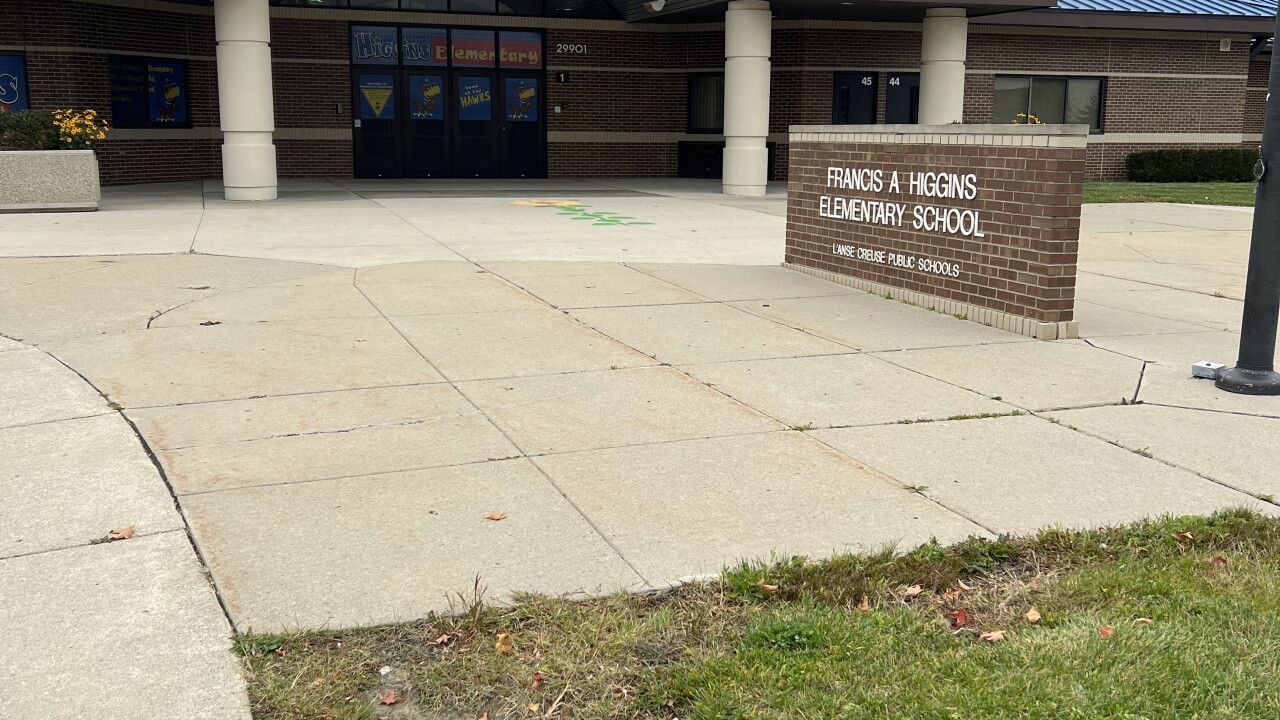 County school encourages reading, kindness with book vending machine