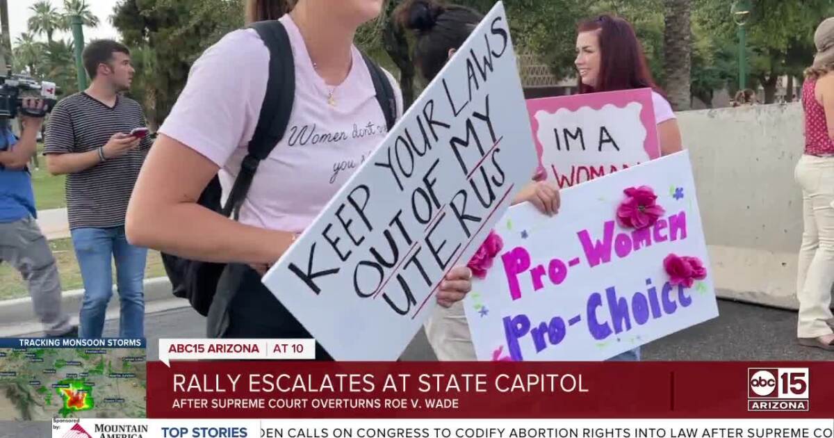 Thousands attend abortion rights rally at State Capitol