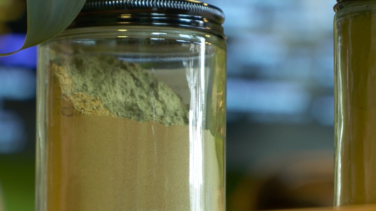 kratom5_2.35.1.jpg