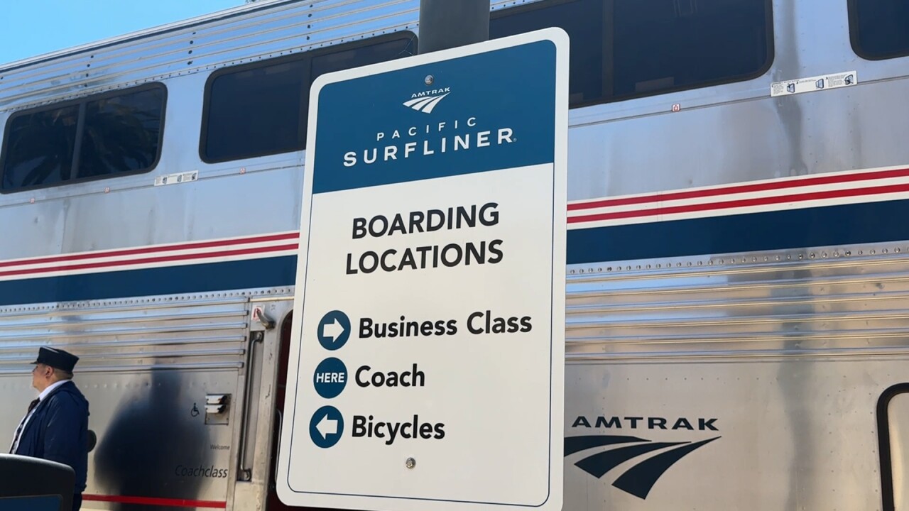 AMTRAK.jpg