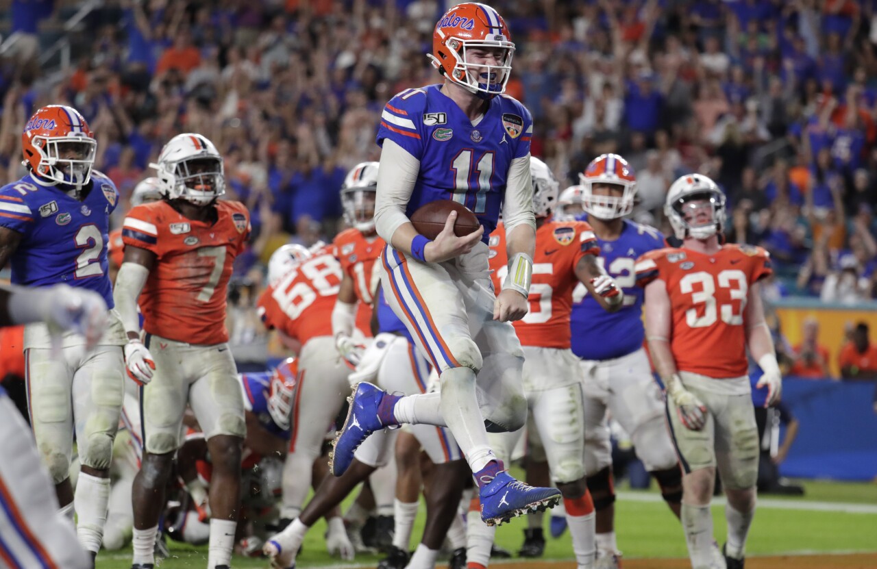 Florida Gators QB Kyle Trask scores TD vs. Virginia Cavaliers in 2019 Orange Bowl