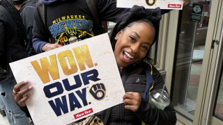 Brewers parade - 22.jpeg