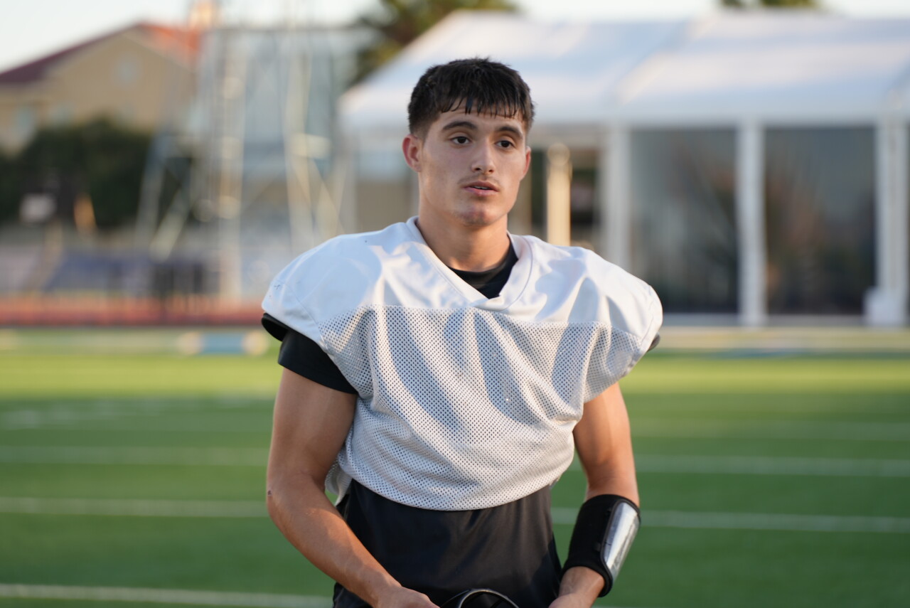 H.M. King senior receiver Eric Cason