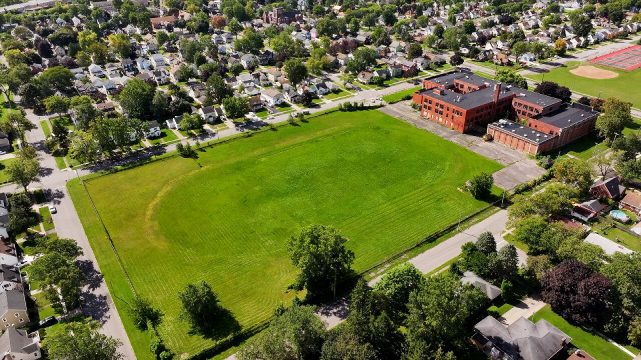 Lowry Middle School 