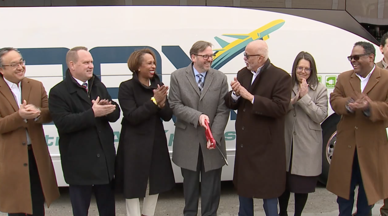 Detroit Air Xpress voices