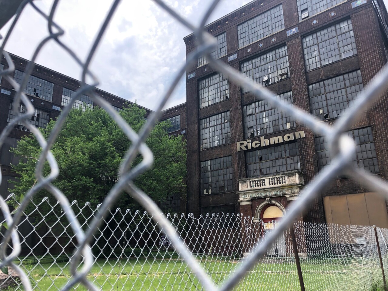 abandoned industrial building 12.jpg