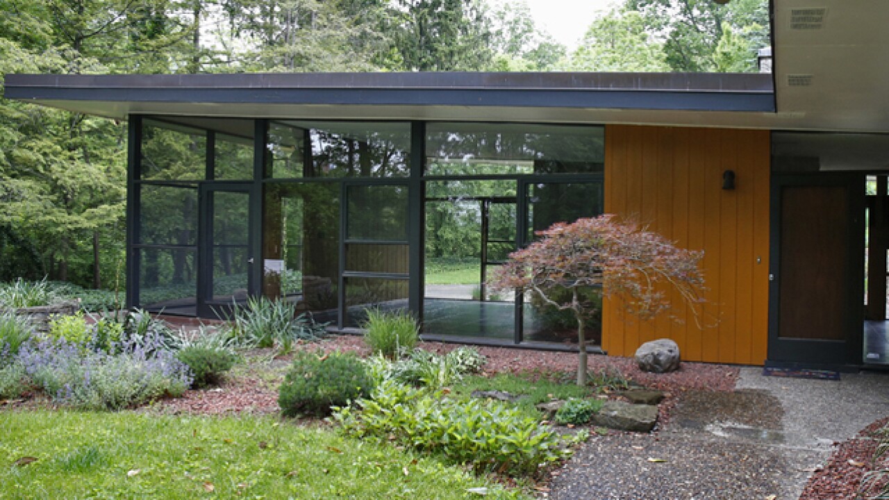 Home Tour Strauss Let The Light Shine On