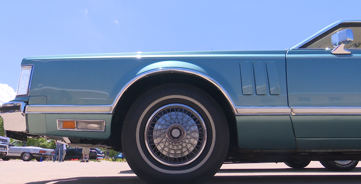 4th annual 'Cars & Guitar Show' brings out car enthusiasts from all across Northeast Wisconsin